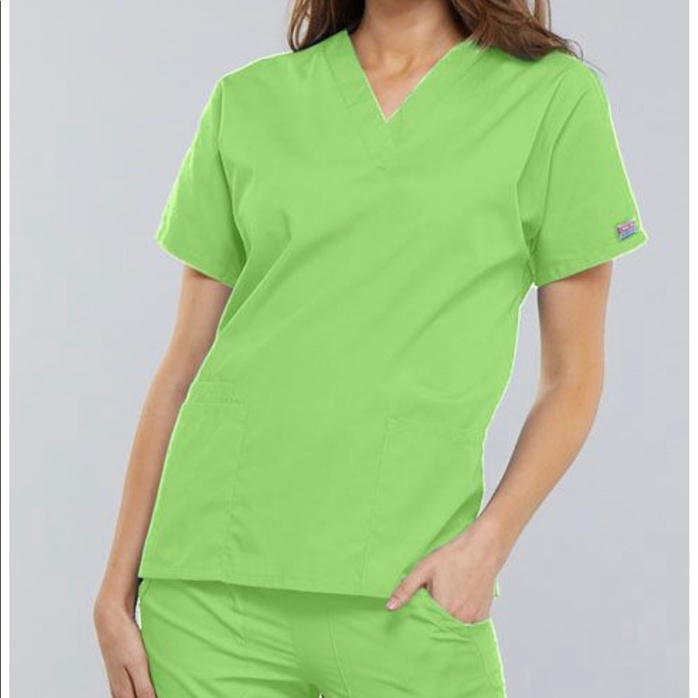 Cherokee Scrub Top and Bottom